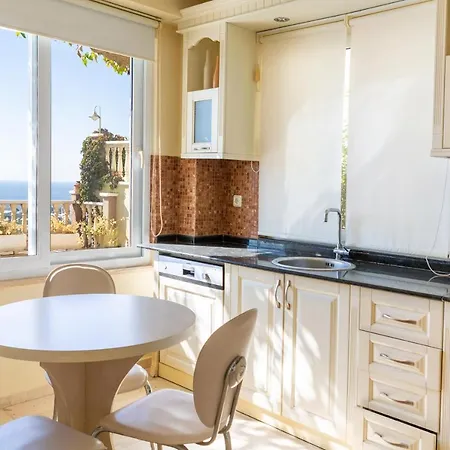 Θέρετρο Gold Luxury Kargicak (Alanya)