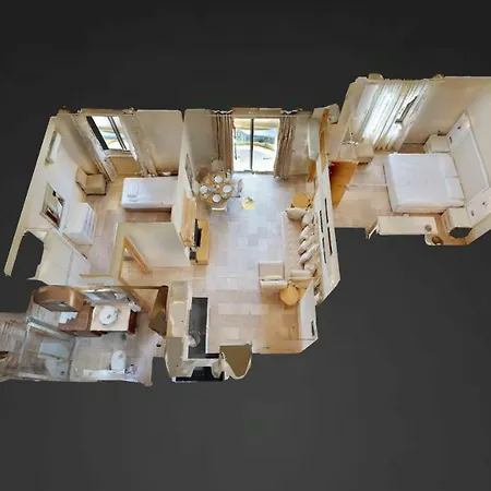 Gold Luxury Resort *