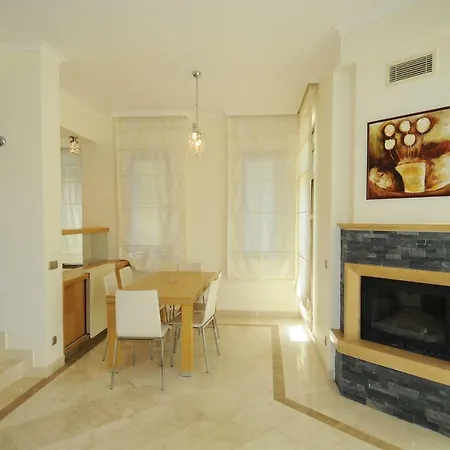 Gold Luxury Complex Kargicak (Alanya)