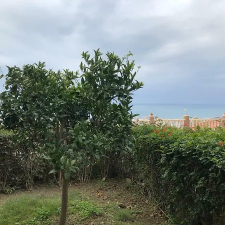 Gold Luxury Resort *