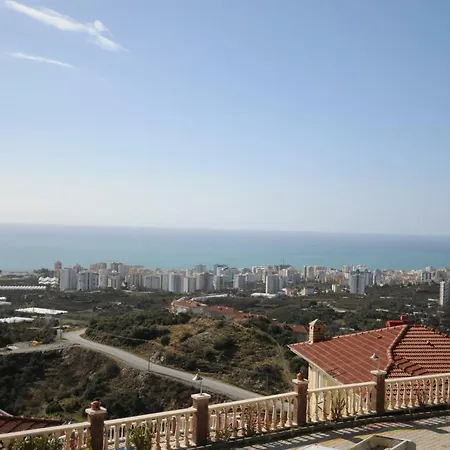Complex Gold Luxury Kargicak (Alanya)