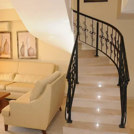 Resort Gold Luxury